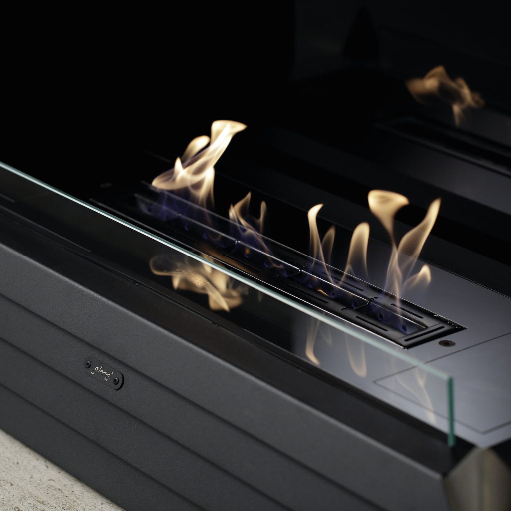 York Bioethanol Fireplace Close-Up - GlammFire